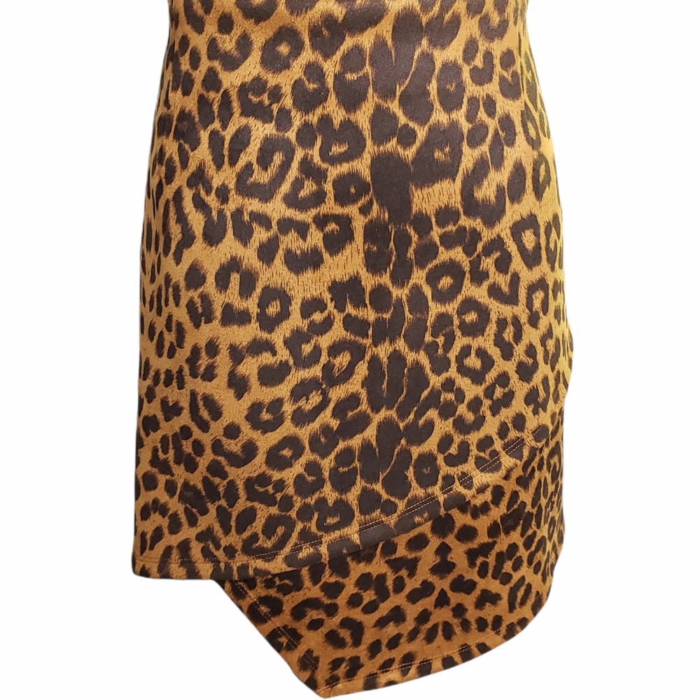 Vestique faux wrap & faux suede chetah skirt